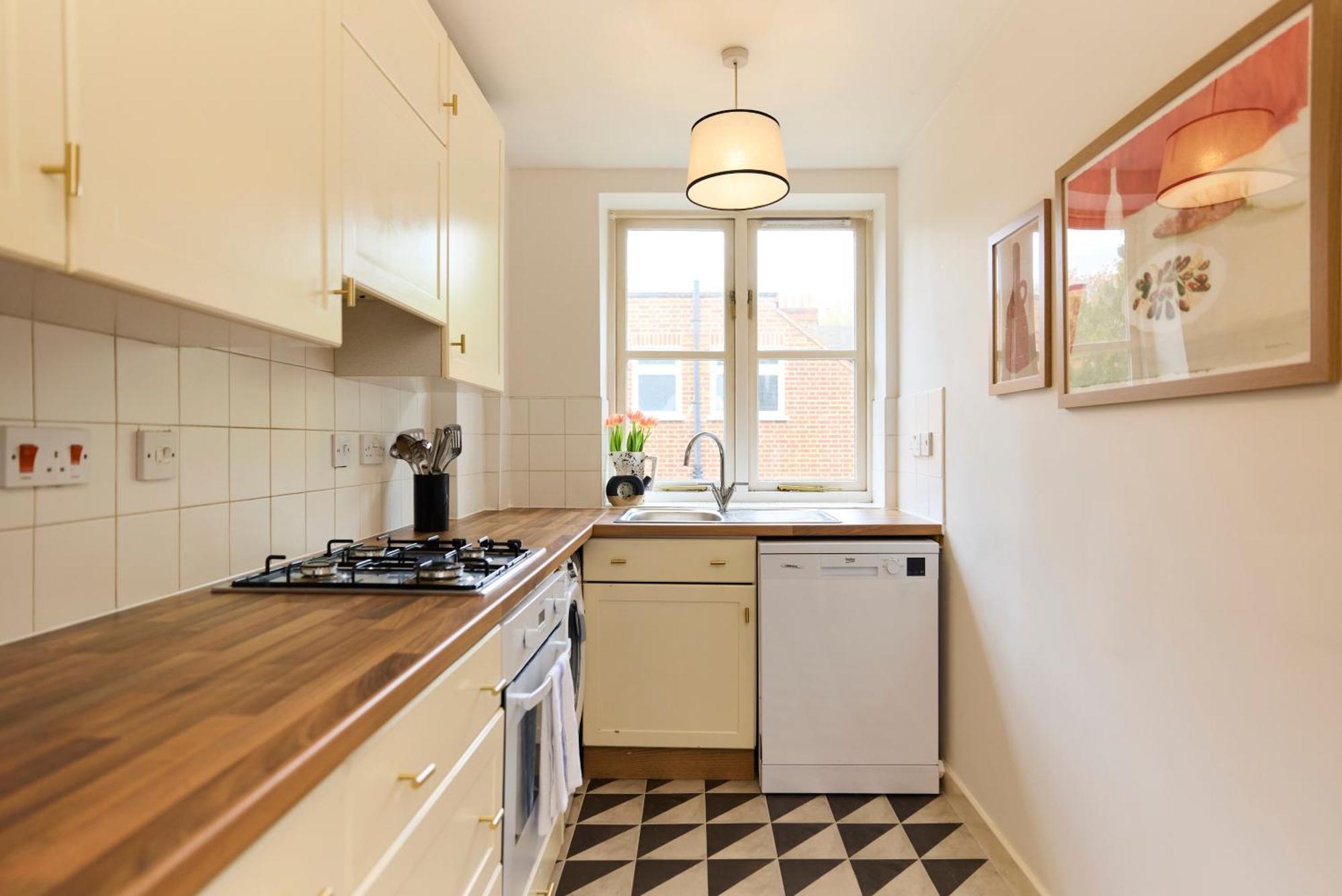 Apartment Chiswick Views & Space - Elegant 3bdr Duplex With Parking London